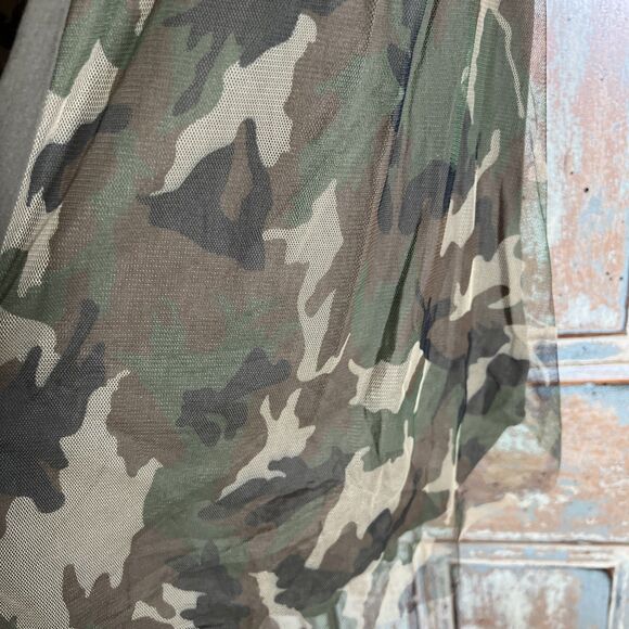 V Cristina Large Camouflage Sleeveless Blouse With Tulle/Netting - Picture 12 of 12